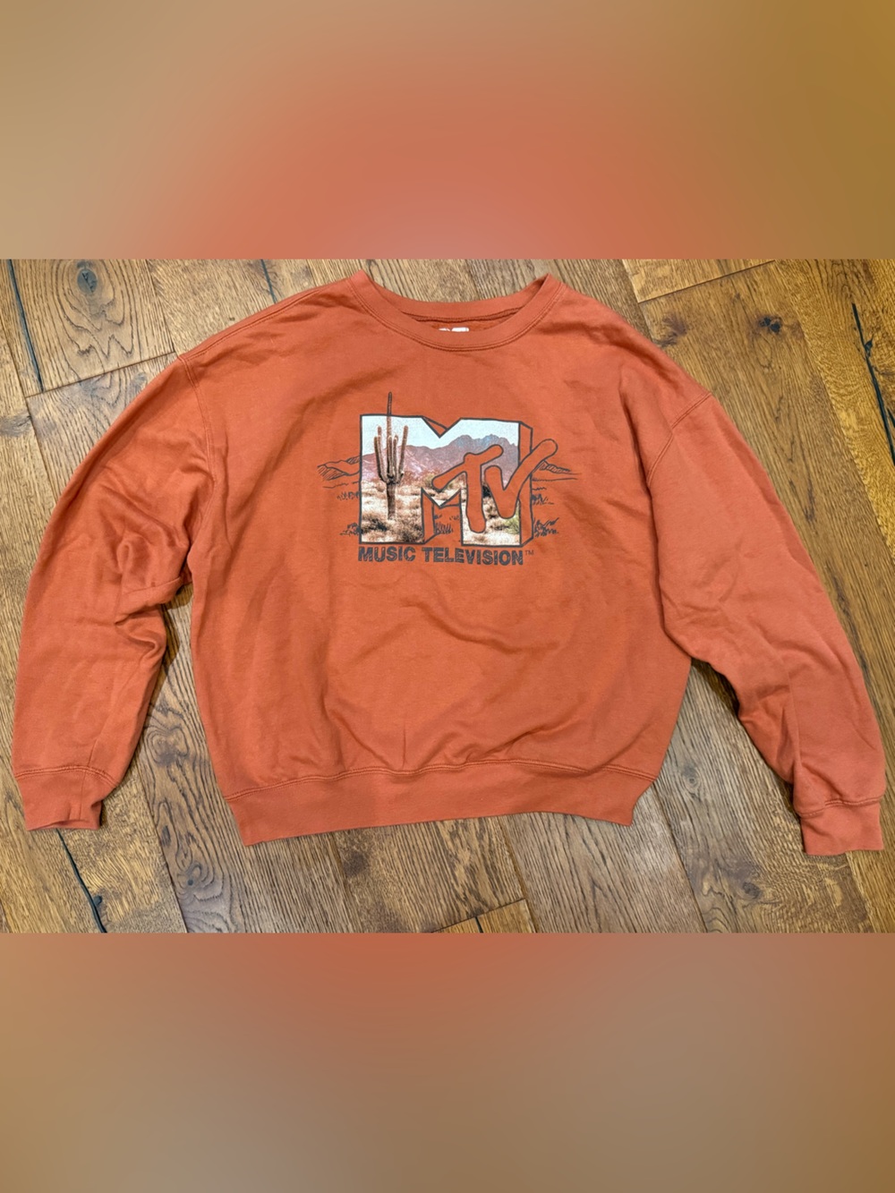 MTV Desert Graphic Sweatshirt Youth XL Rust Orange Crewneck Pullover